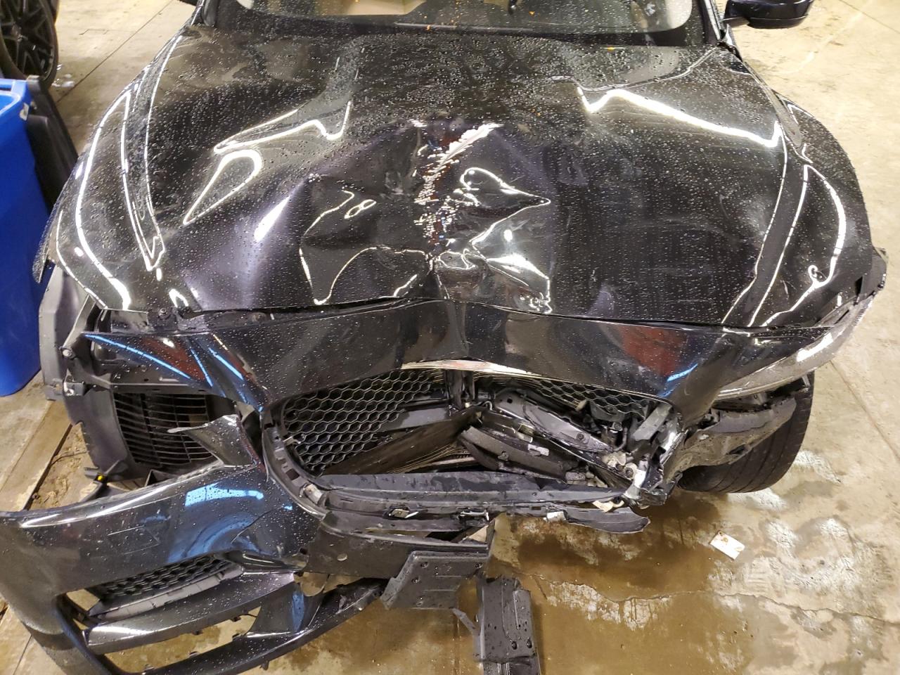 SADCJ2BV6HA884440 2017 Jaguar F-Pace Premium