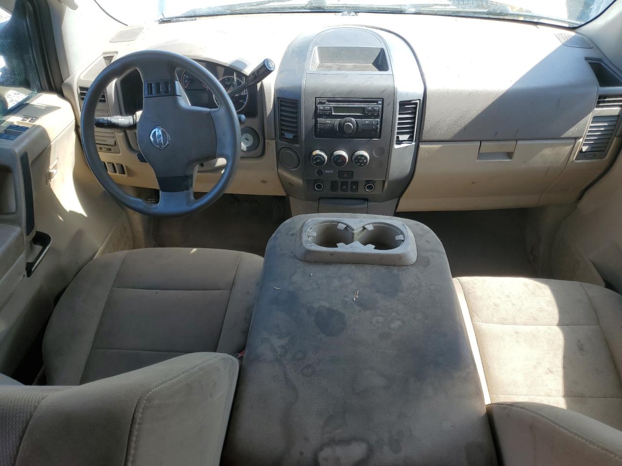 1N6BA0EK8BN325711 2011 Nissan Titan S