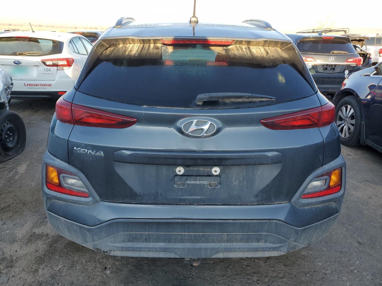 KM8K62AA8JU073763 2018 Hyundai Kona Sel