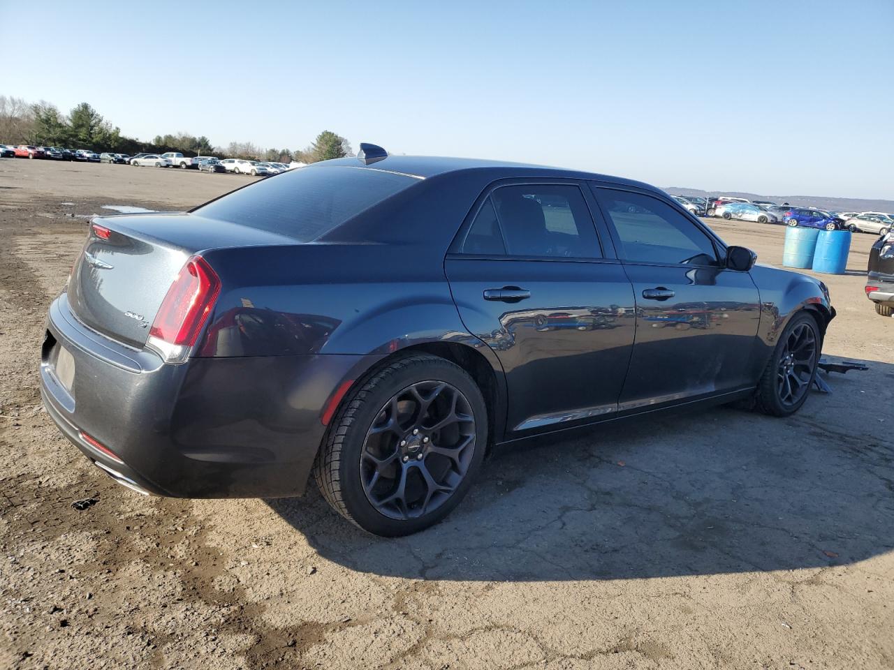 2C3CCABG4KH697793 2019 Chrysler 300 S