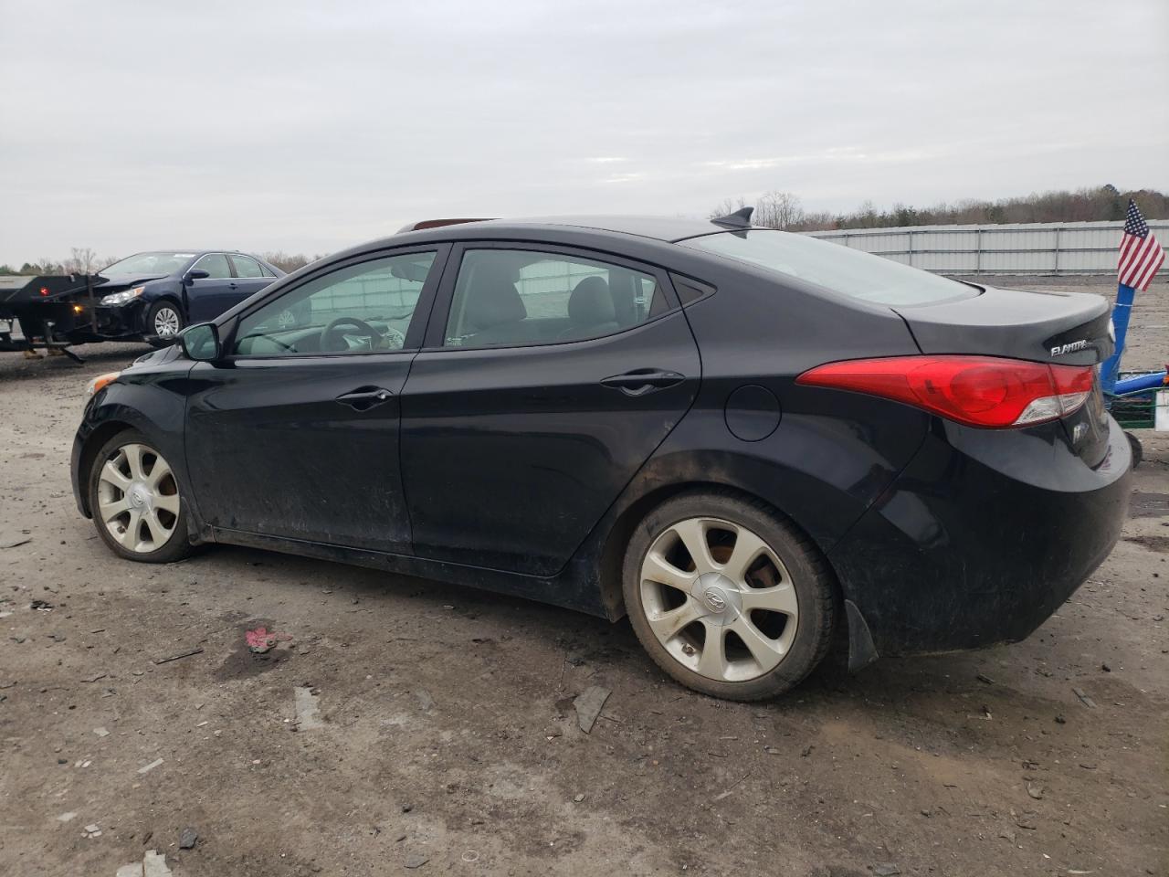 KMHDH4AE1DU617039 2013 Hyundai Elantra Gls