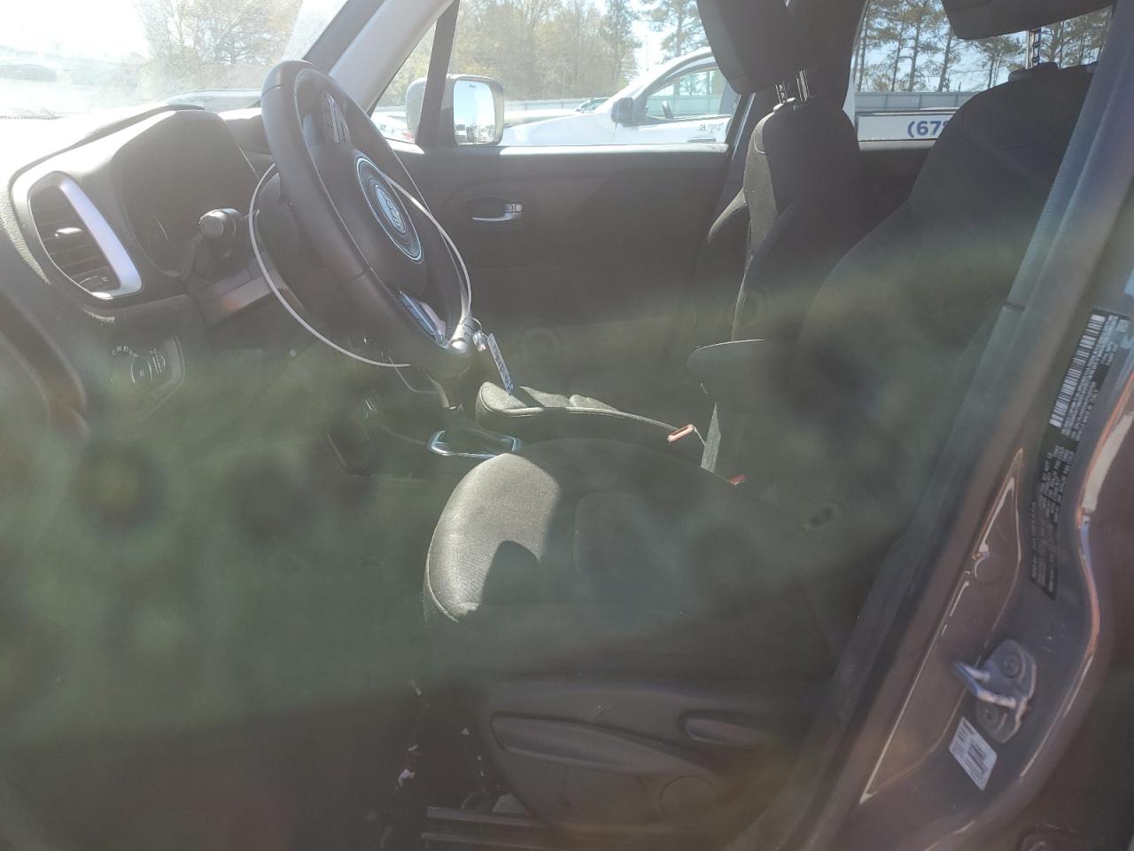 ZACNJABB8KPK83765 2019 Jeep Renegade Latitude