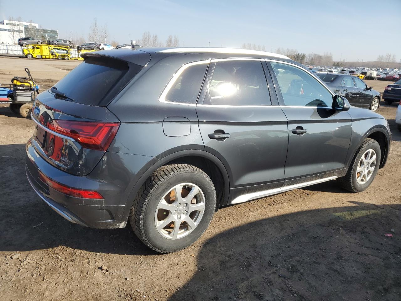 WA1AAAFYXM2061249 2021 Audi Q5 Premium