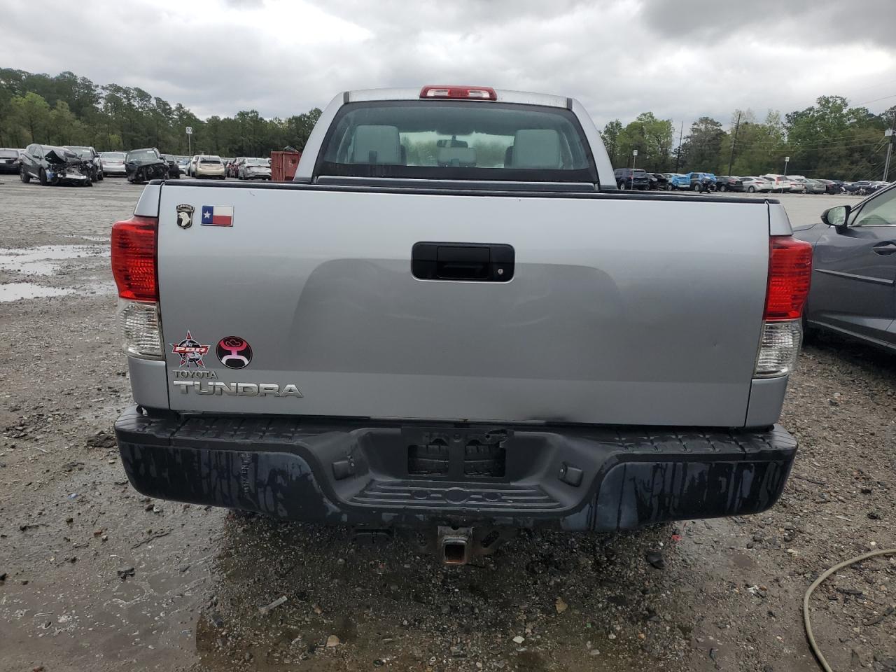 5TFRM5F1XBX026642 2011 Toyota Tundra Double Cab Sr5