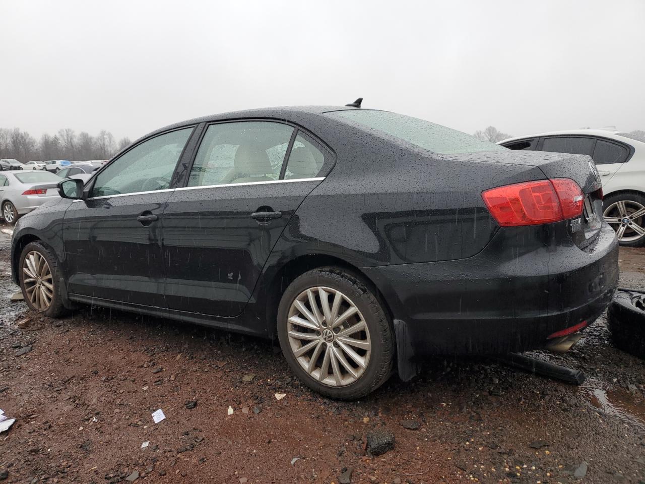 3VWLZ7AJ5BM392523 2011 Volkswagen Jetta Sel