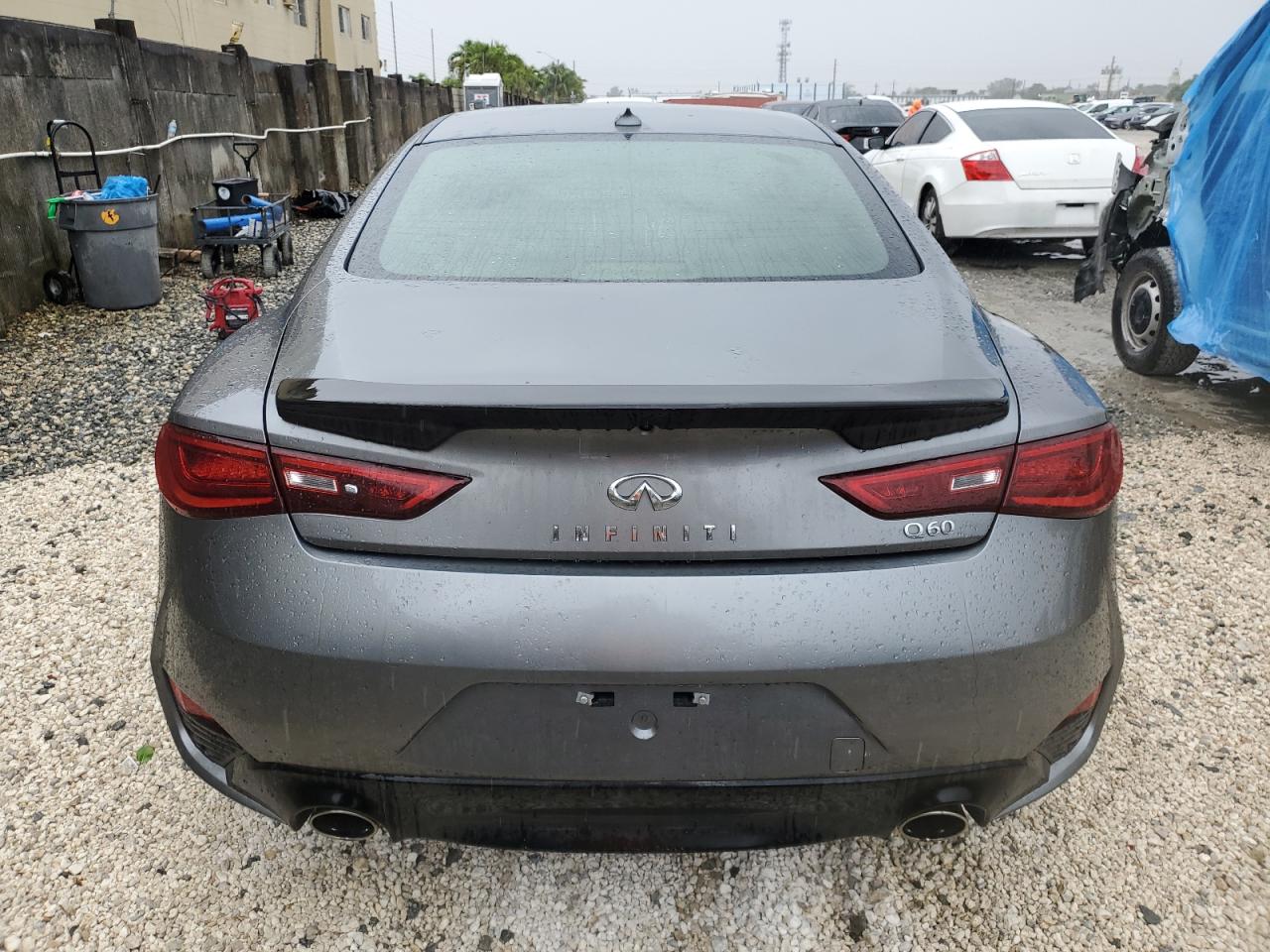 JN1CV7EKXJM200253 2018 Infiniti Q60 Pure