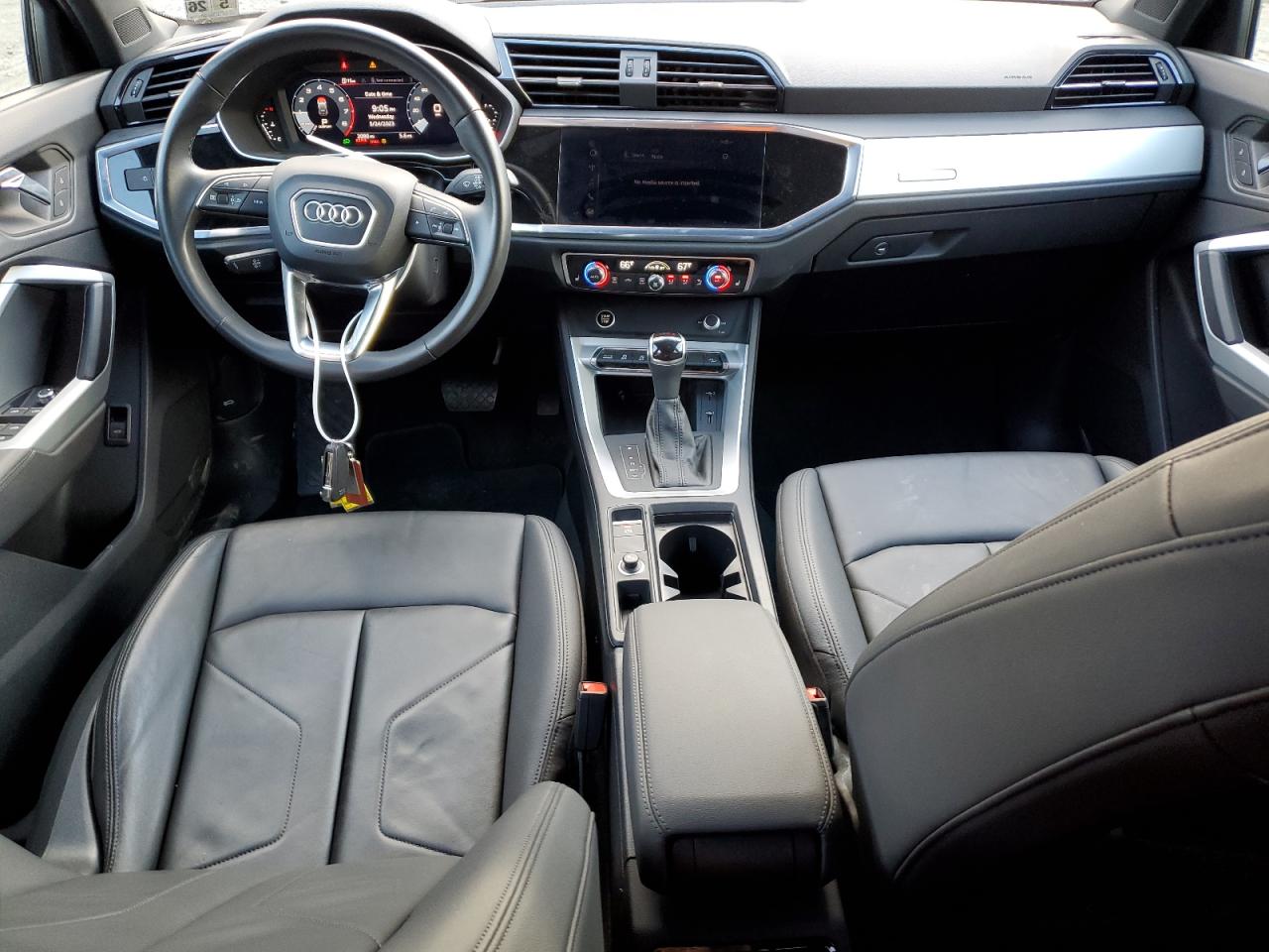 wa1aucf34m1120907 WA1AUCF34M1120907 2021 Audi Q3 Premium 40