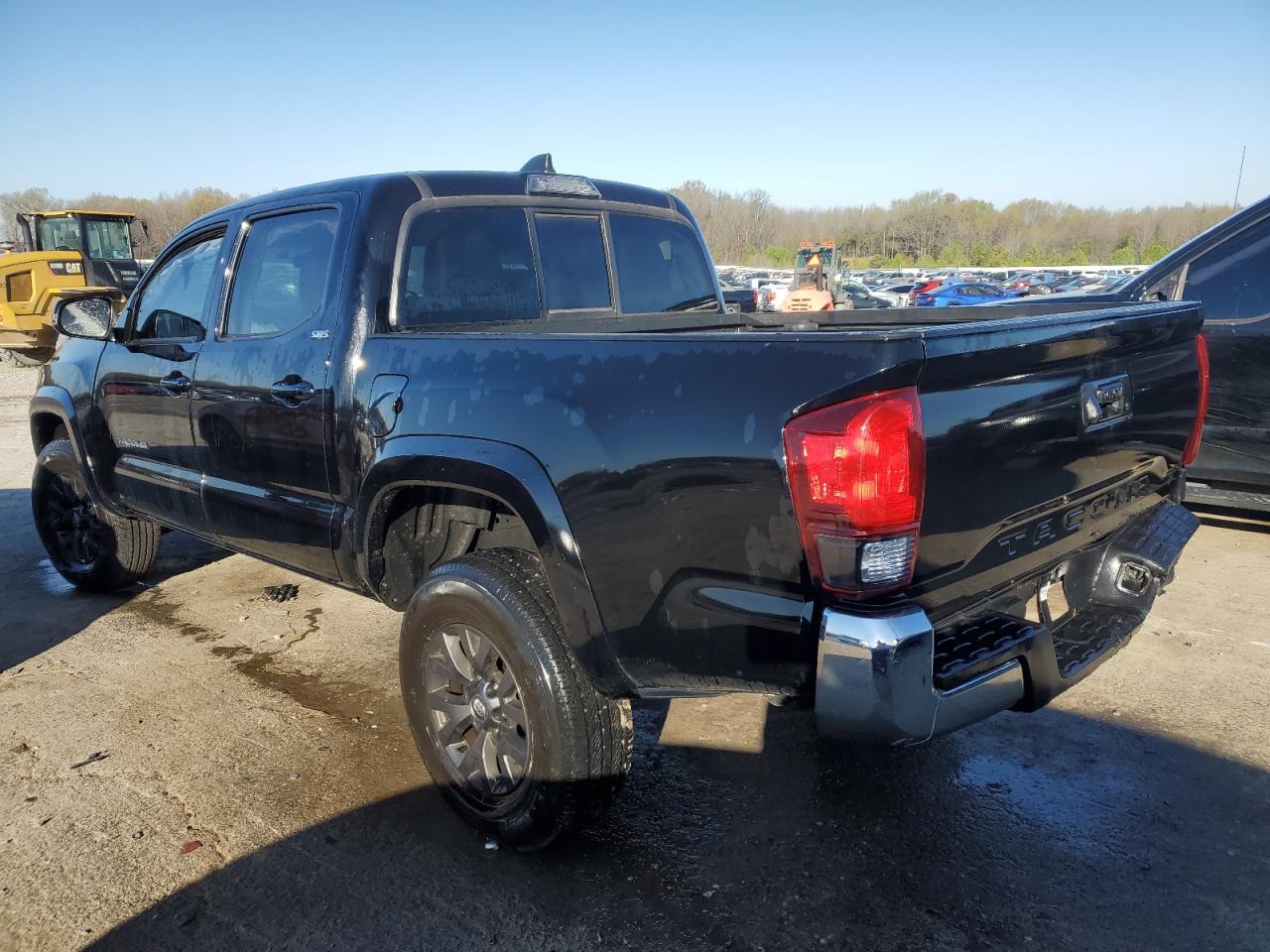 2022 Toyota Tacoma Double Cab vin: 3TYAX5GNXNT053859