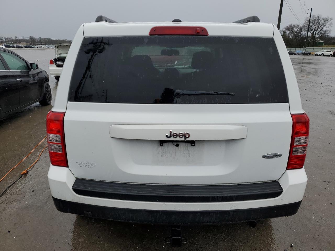 1C4NJPFA5HD161170 2017 Jeep Patriot Latitude