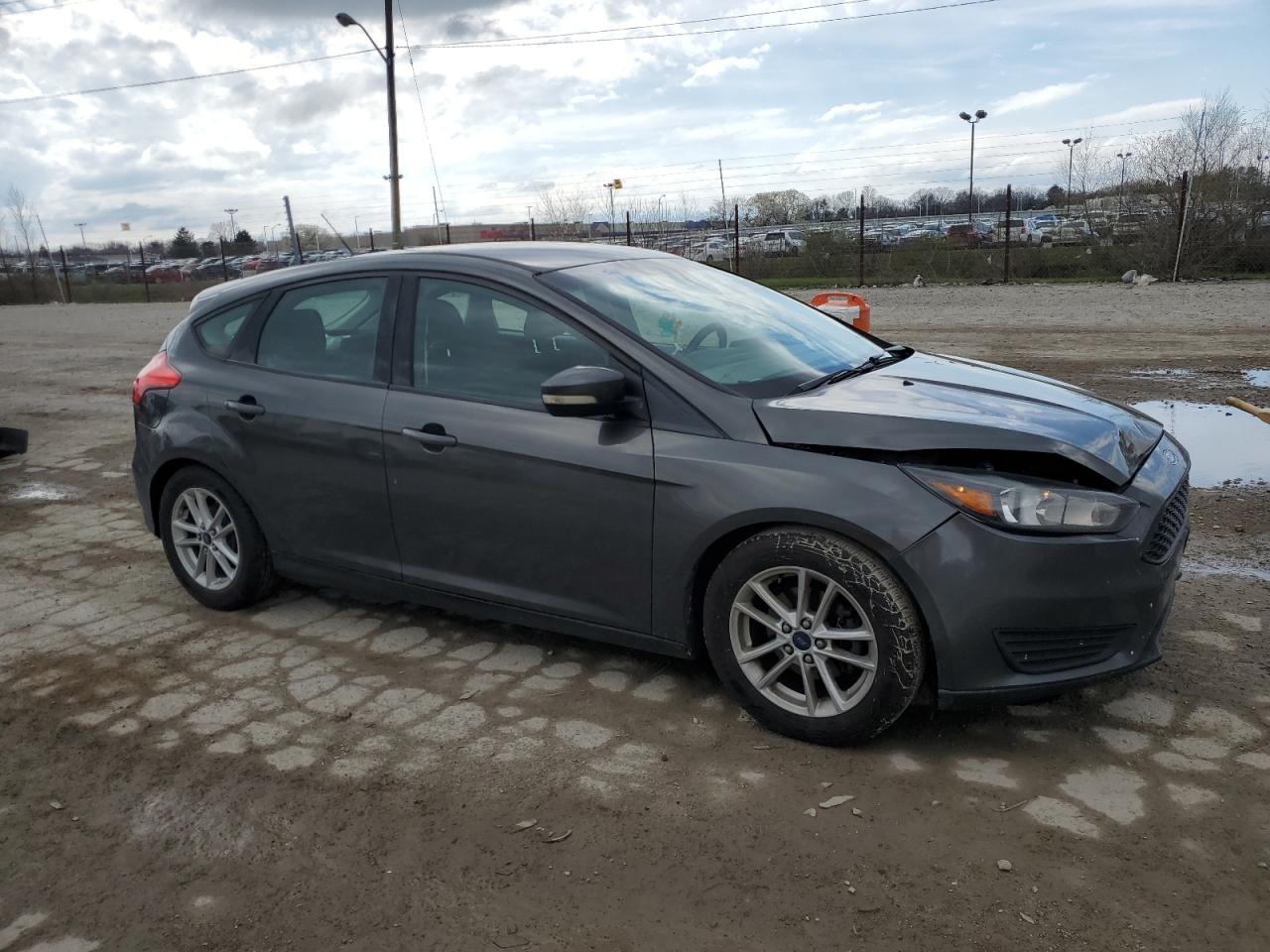 1FADP3K22FL366245 2015 Ford Focus Se