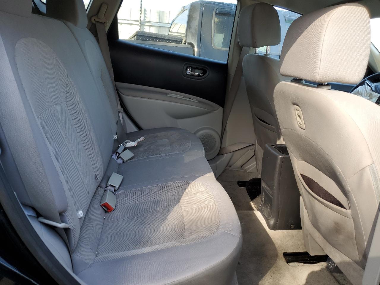 JN8AS5MT9FW164647 2015 Nissan Rogue Select S