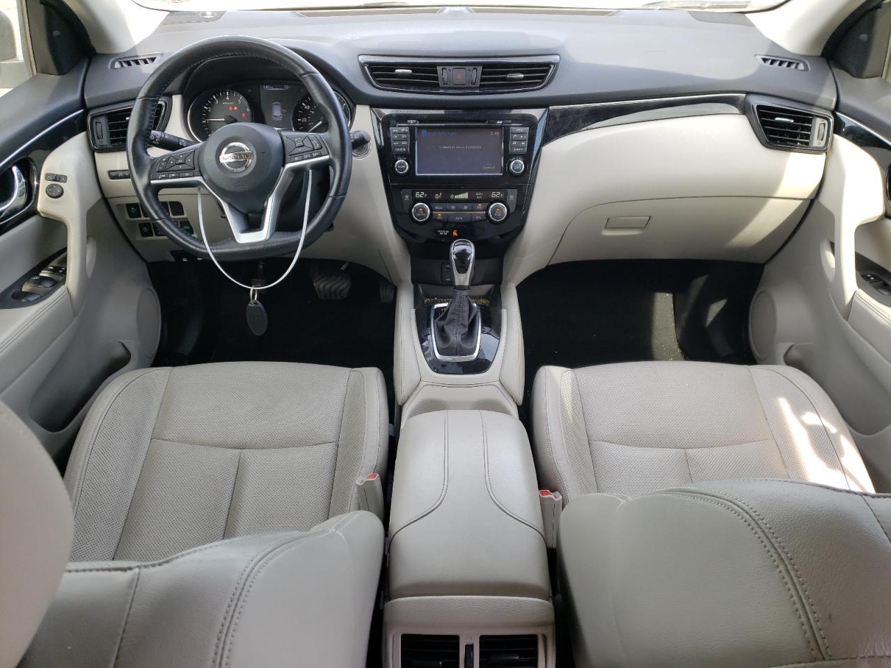 JN1BJ1CR8HW119979 2017 Nissan Rogue Sport S