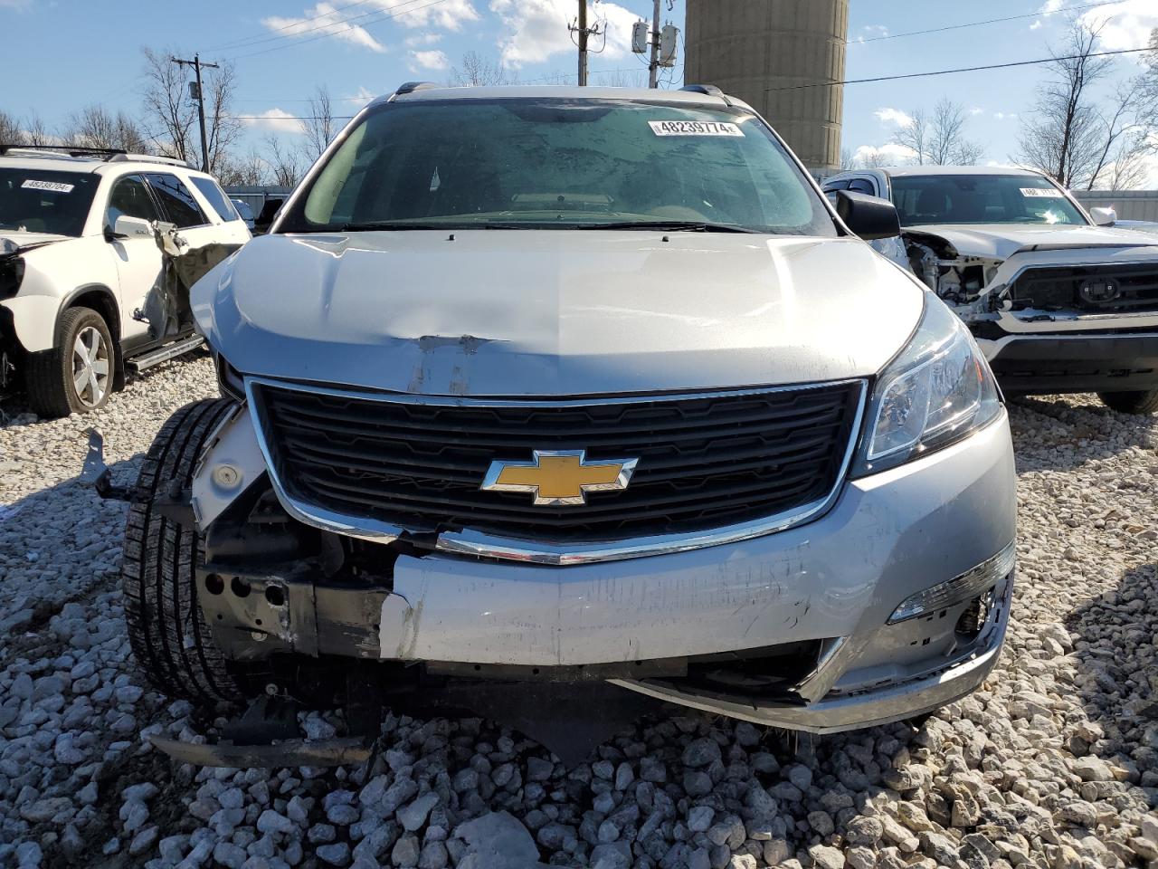 1GNKRFKD4HJ329363 2017 Chevrolet Traverse Ls