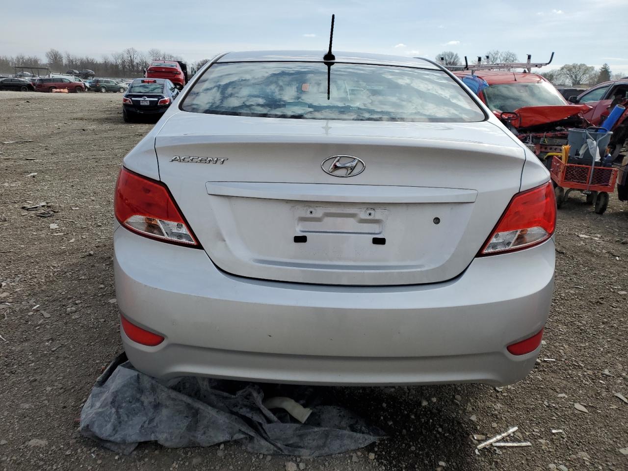 KMHCT4AE0HU337175 2017 Hyundai Accent Se