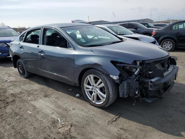 2013 Nissan Altima - Image 4