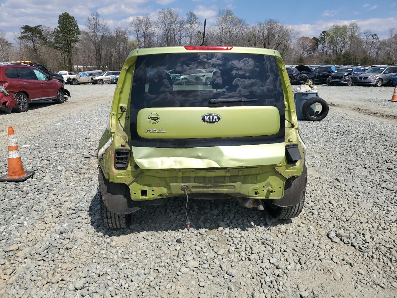 KNDJP3A52F7785858 2015 Kia Soul +