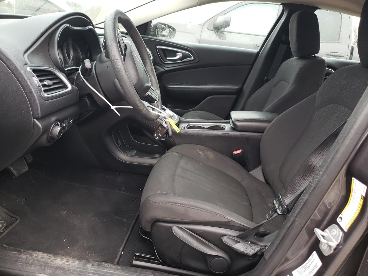 1C3CCCAB1GN106870 2016 Chrysler 200 Limited