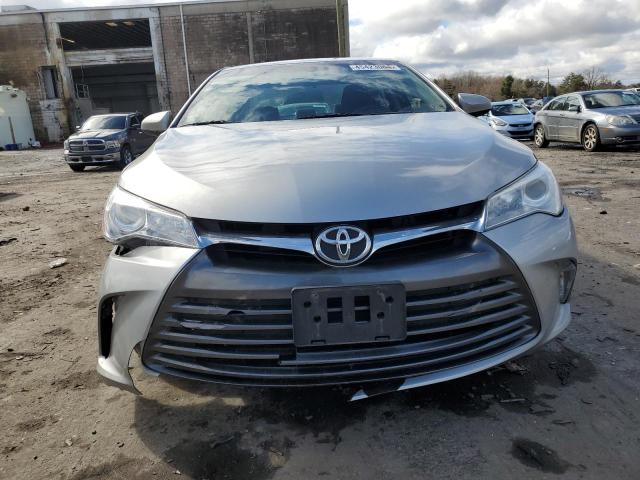 4T1BF1FK7HU402054 | 2017 Toyota camry le