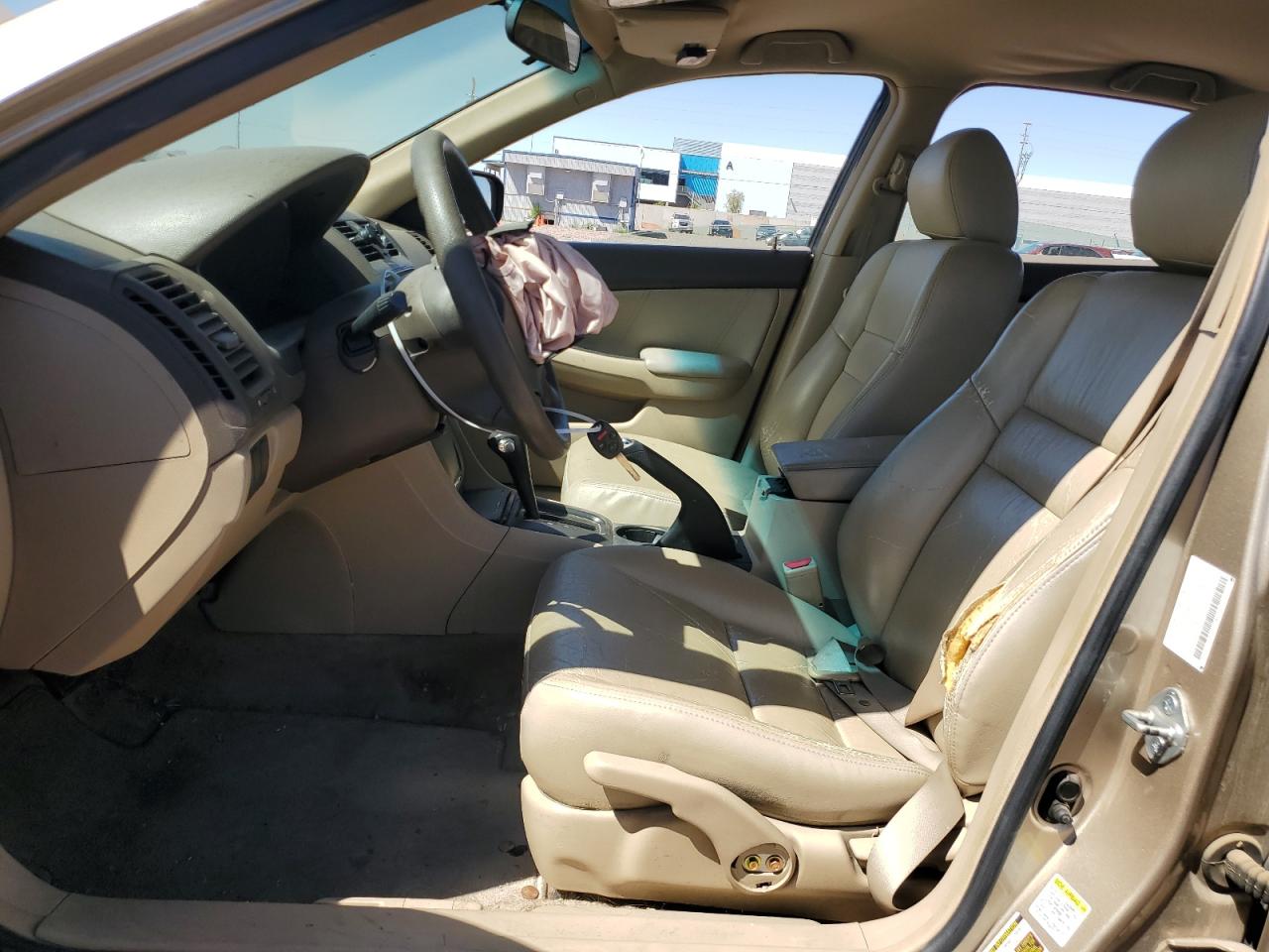 1HGCM56455A169751 2005 Honda Accord Lx