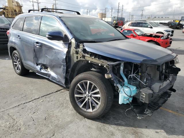 VIN 5TDKZRFH9KS345432 2019 Toyota Highlander, SE no.4