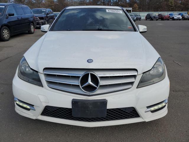 VIN WDDGF8AB4DR281805 2013 Mercedes-Benz C-Class, 3... no.5