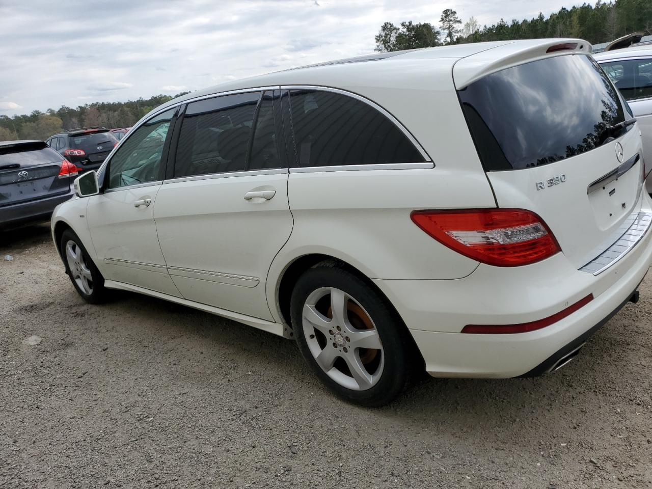 4JGCB5HE6CA137555 2012 Mercedes-Benz R 350 4Matic