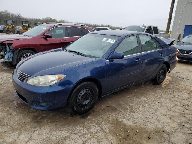 Lot #2457434207 2005 TOYOTA CAMRY LE salvage car