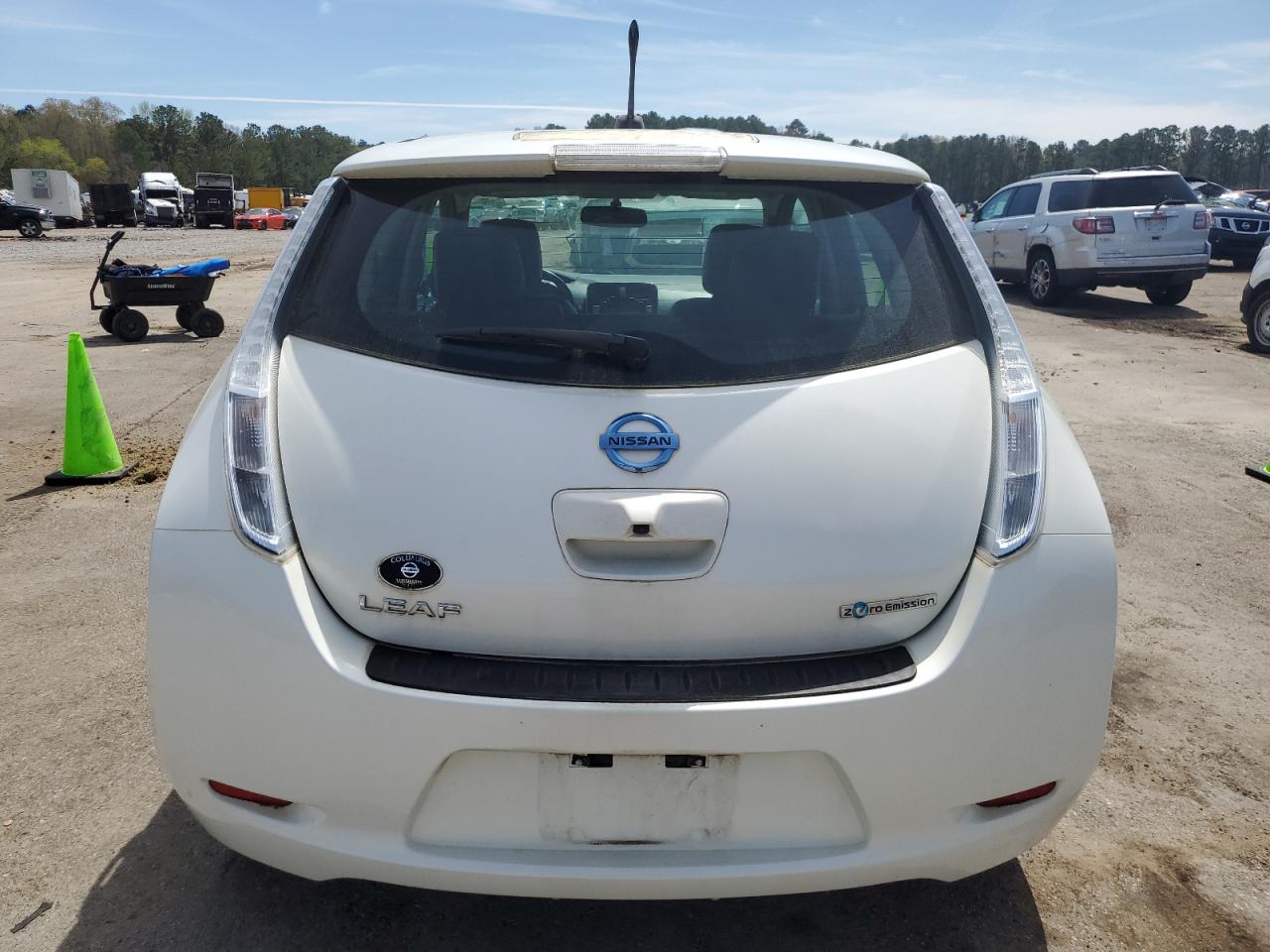 1N4AZ0CP4DC406425 2013 Nissan Leaf S