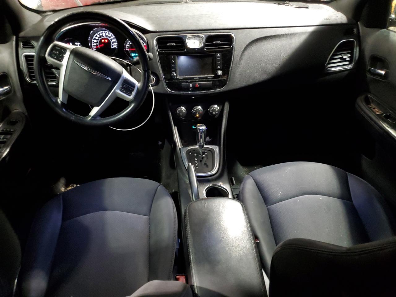 CHRYSLER 200 TOURING