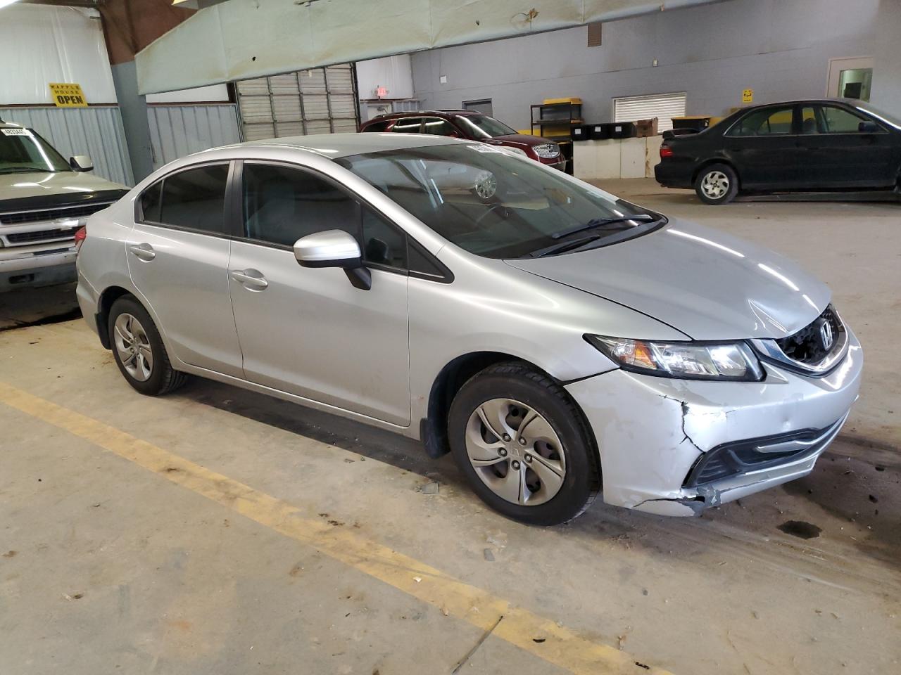 2015 Honda Civic Lx vin: 2HGFB2F58FH518740