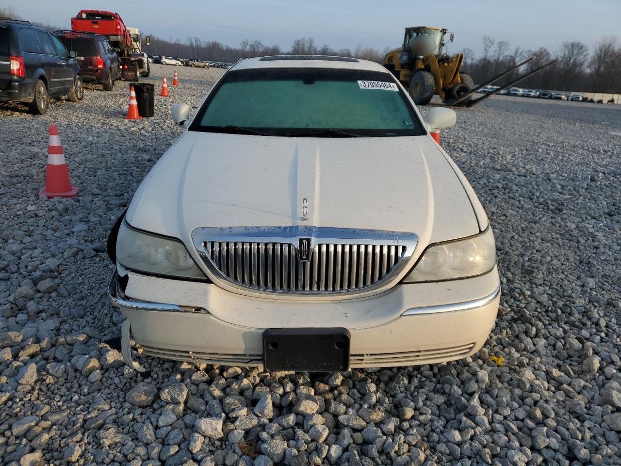 1LNHM82W07Y602430 2007 Lincoln Town Car Signature Limited