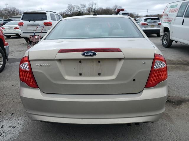 2010 Ford Fusion S VIN: 3FAHP0GA7AR254812 Lot: 47892474