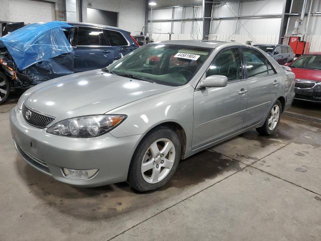 Lot #2411846916 2005 TOYOTA CAMRY LE salvage car
