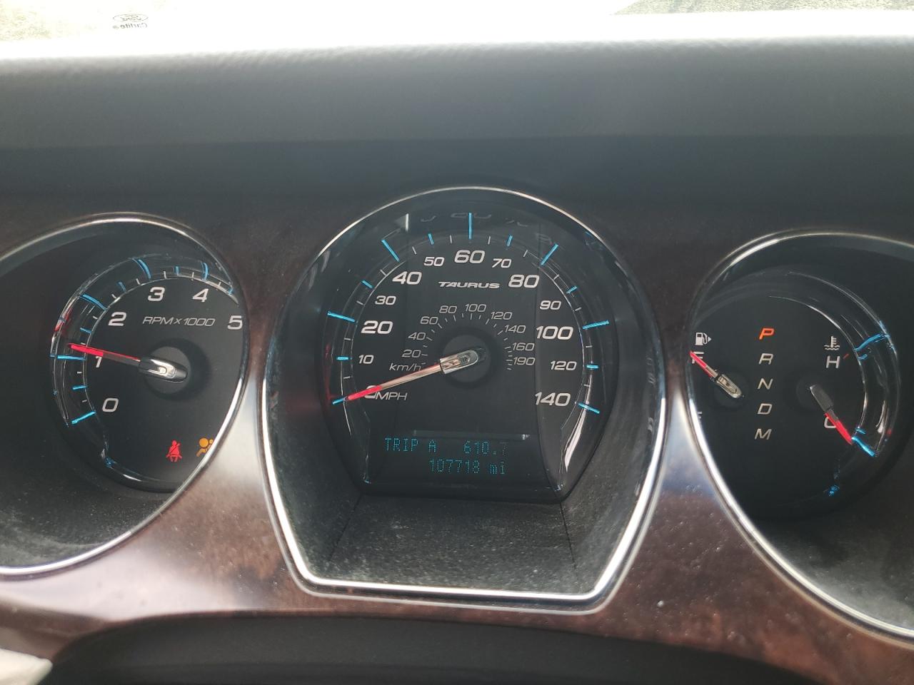 1FAHP2FWXAG138679 2010 Ford Taurus Limited