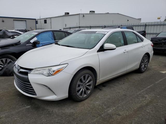 Lot #2459744984 2016 TOYOTA CAMRY LE salvage car
