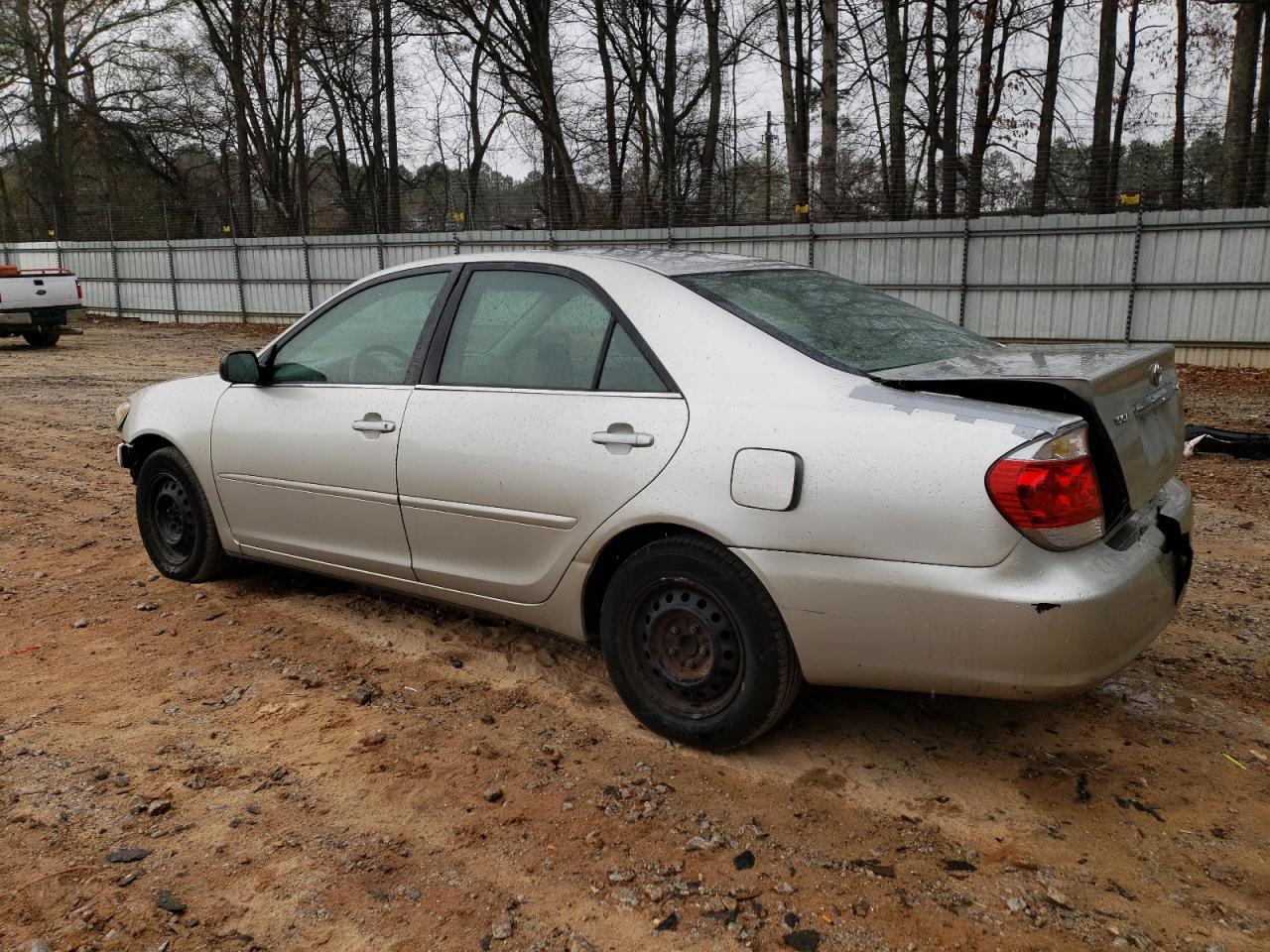 4T1BE32KX5U020729 2005 Toyota Camry Le