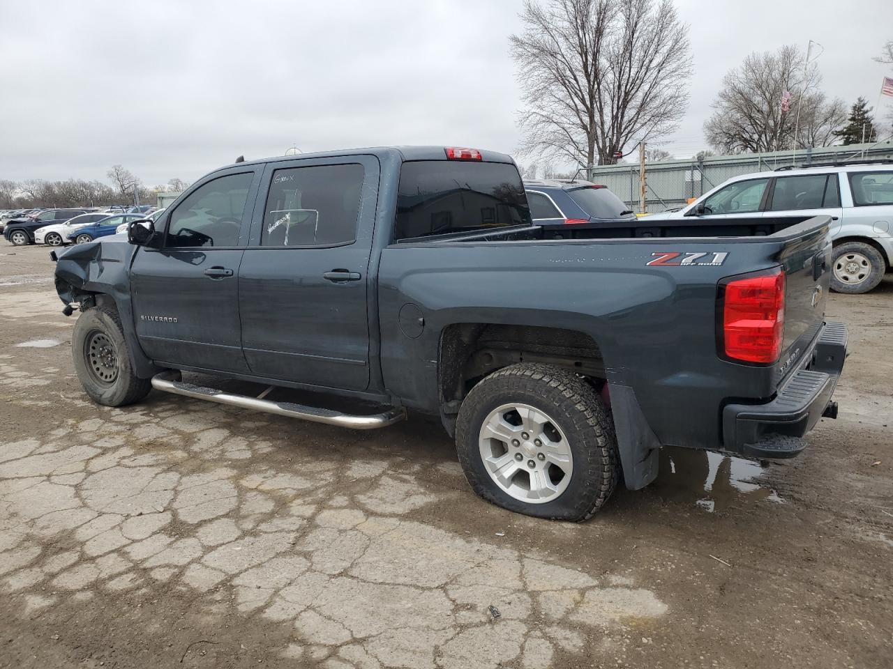 2018 Chevrolet Silverado K1500 Lt vin: 3GCUKREC0JG346064