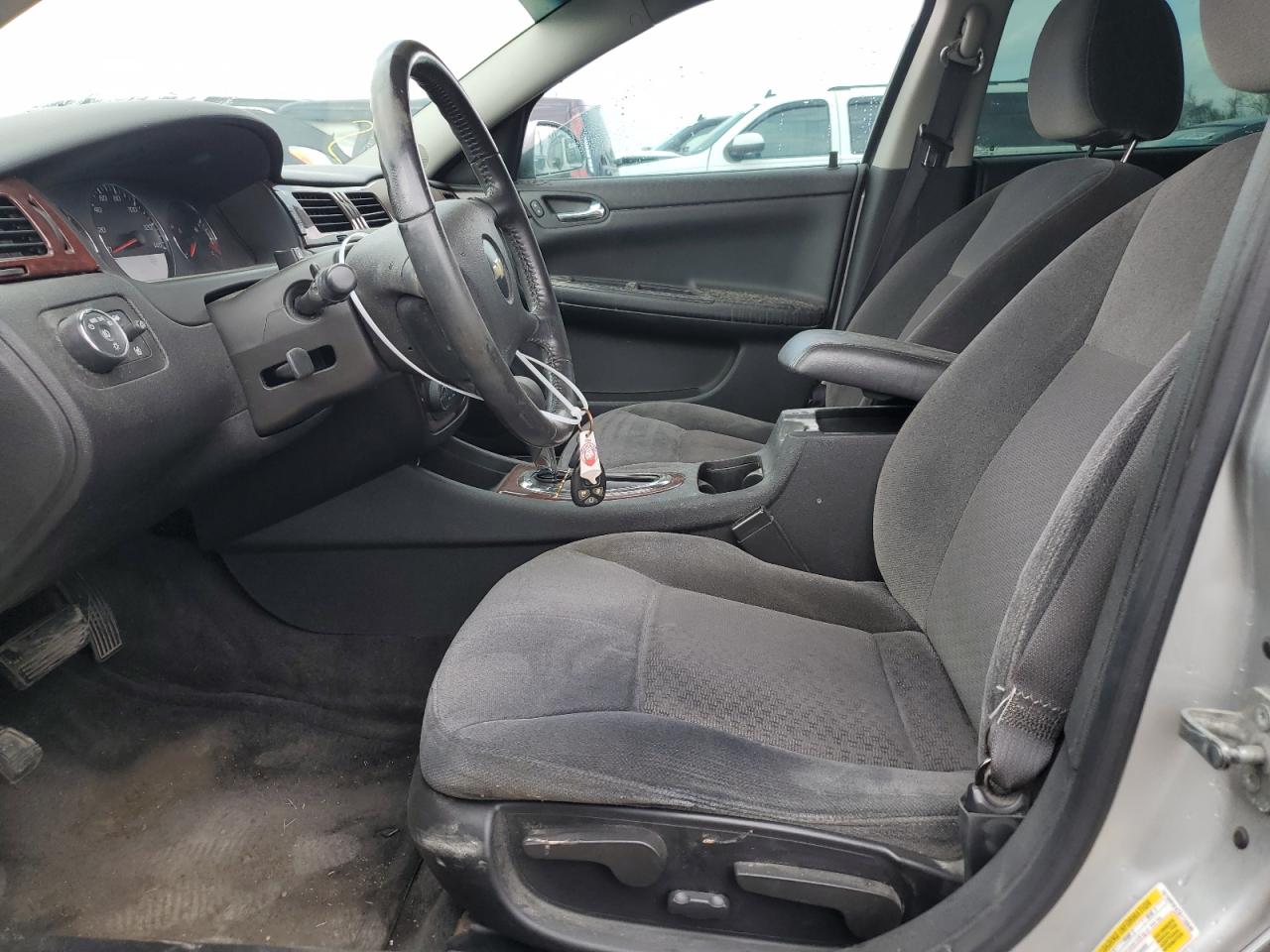 2G1WB5EK7A1135048 2010 Chevrolet Impala Lt
