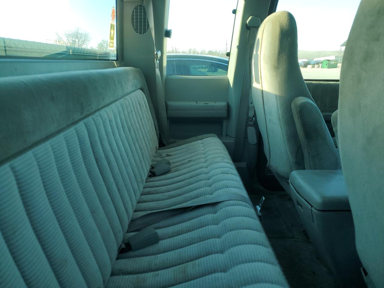 2GCEK19KXR1282921 1994 Chevrolet Gmt-400 K1500