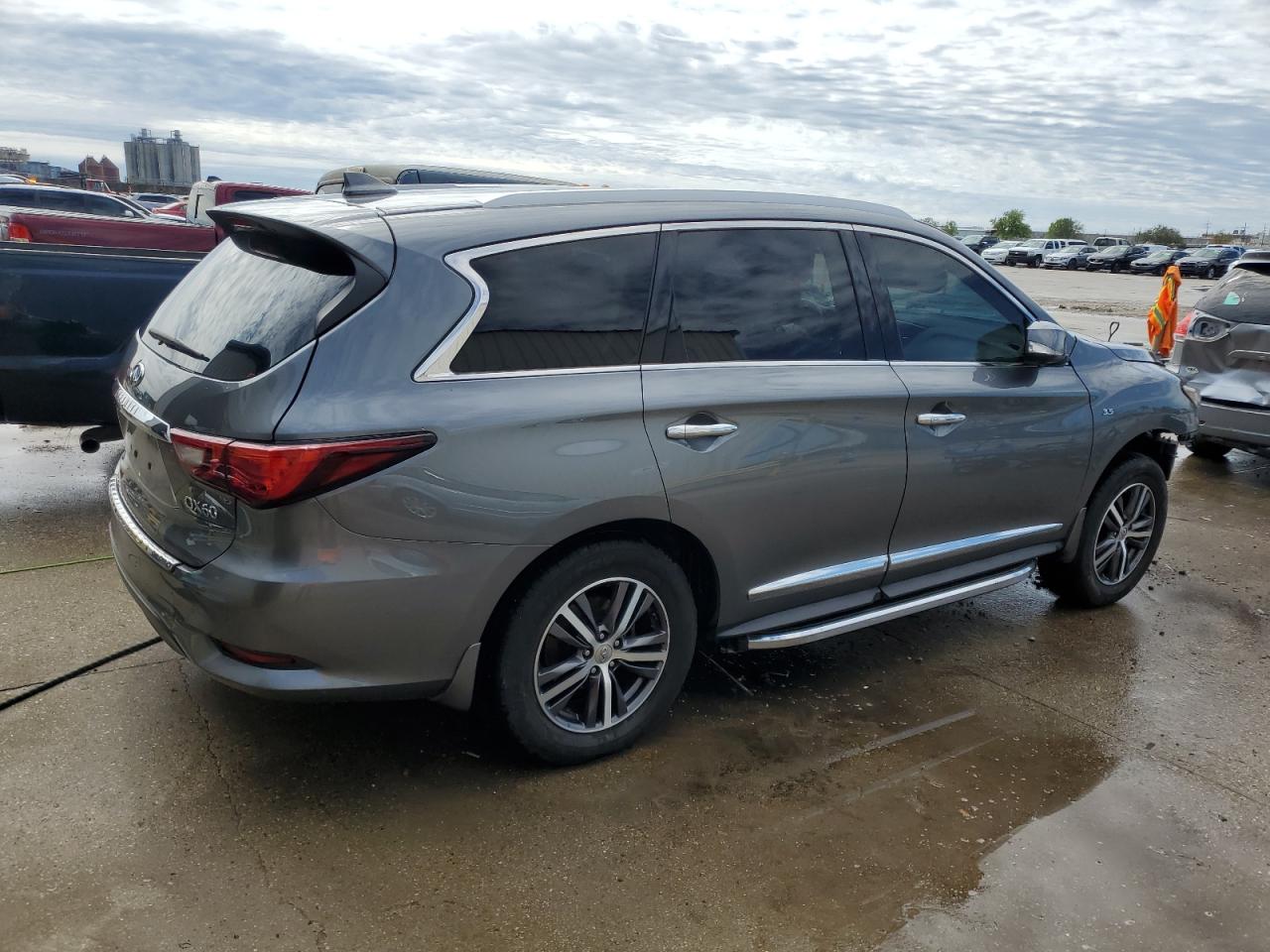 5N1DL0MN3JC523135 2018 Infiniti Qx60