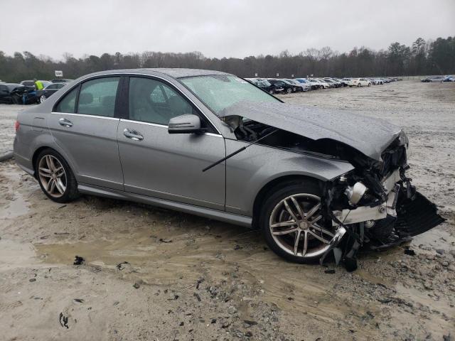 VIN WDDGF4HB2EA942813 2014 Mercedes-Benz C-Class, 250 no.4