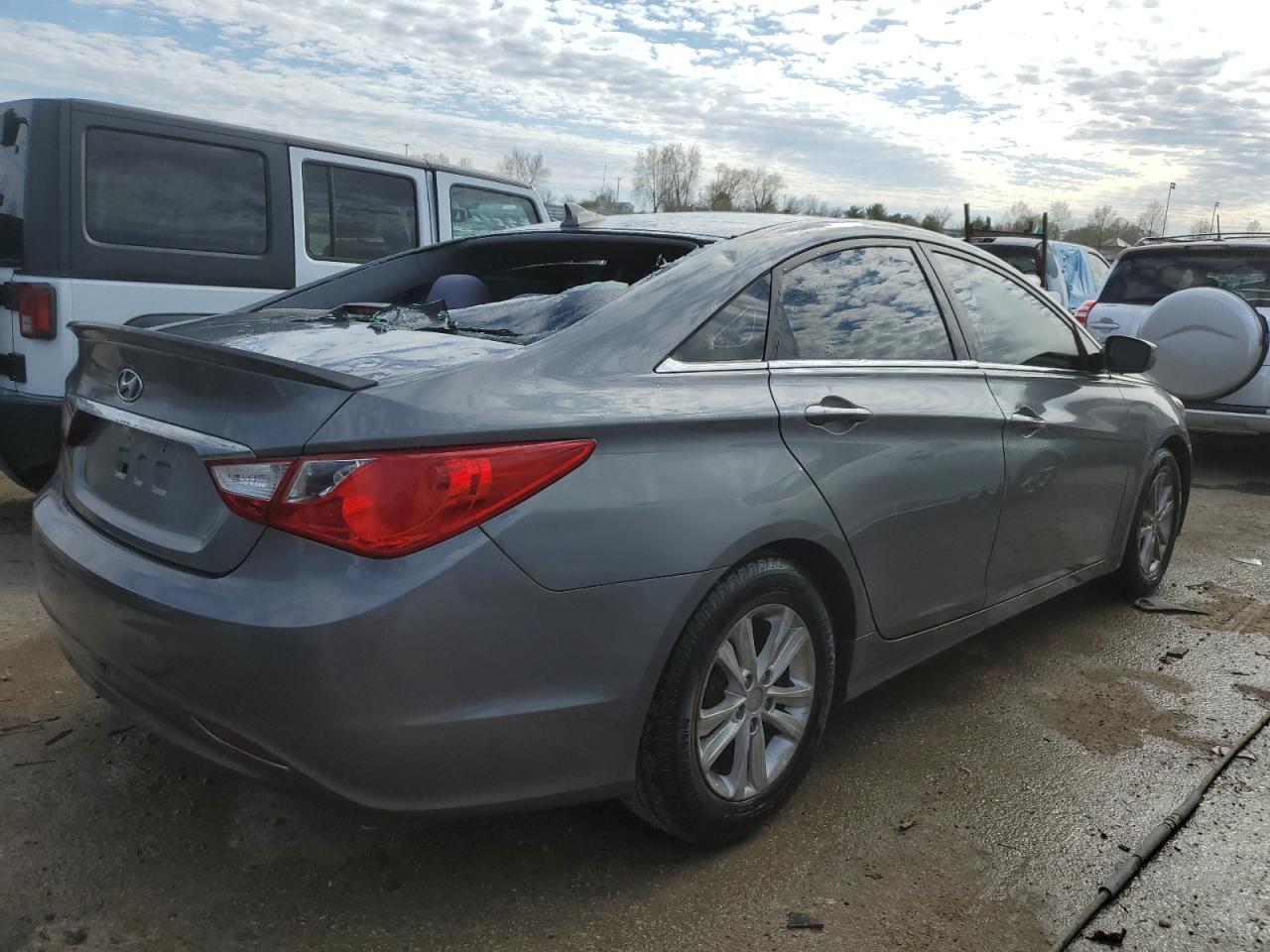 2013 Hyundai Sonata Gls vin: 5NPEB4AC8DH740727