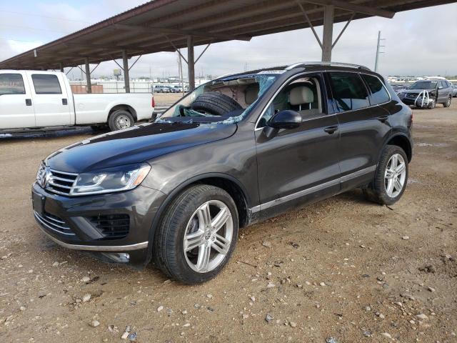 Lot #2457755185 2015 VOLKSWAGEN TOUAREG V6 salvage car