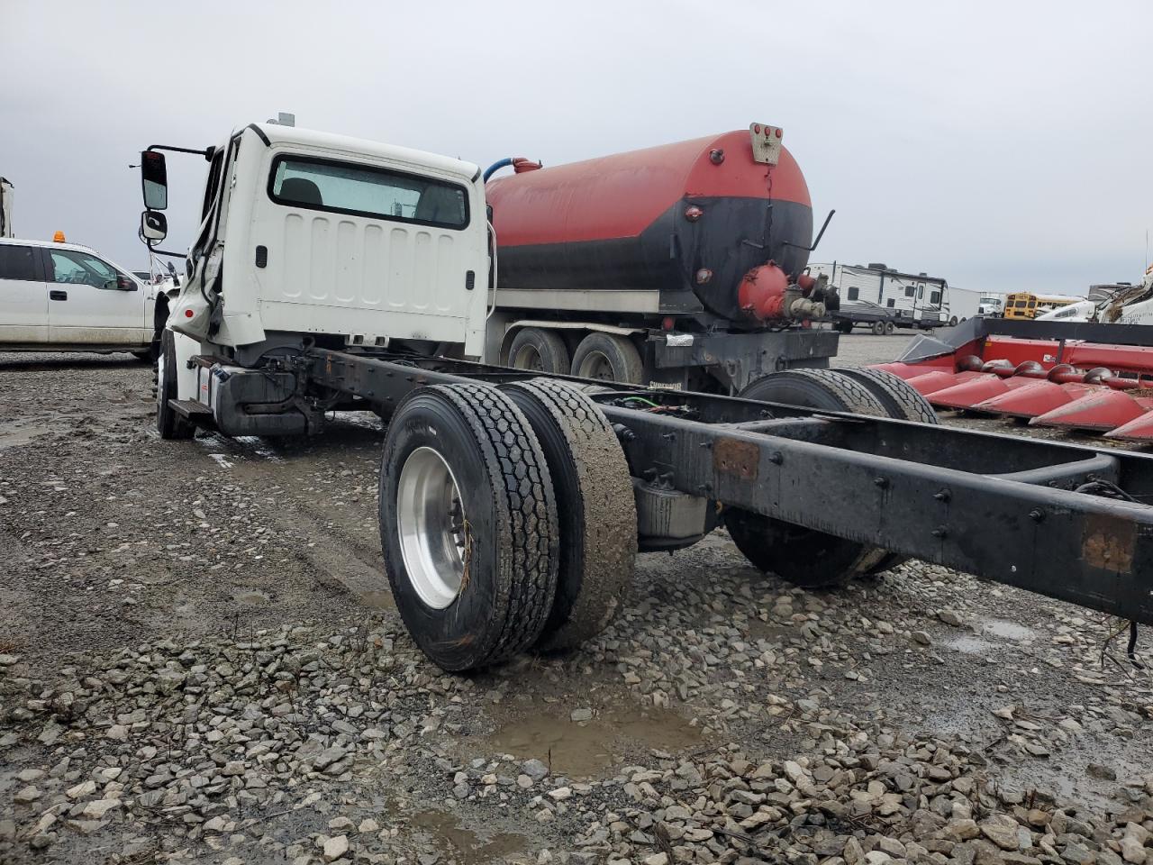 Lot #2602947146 2017 FREIGHTLINER M2 106 MED