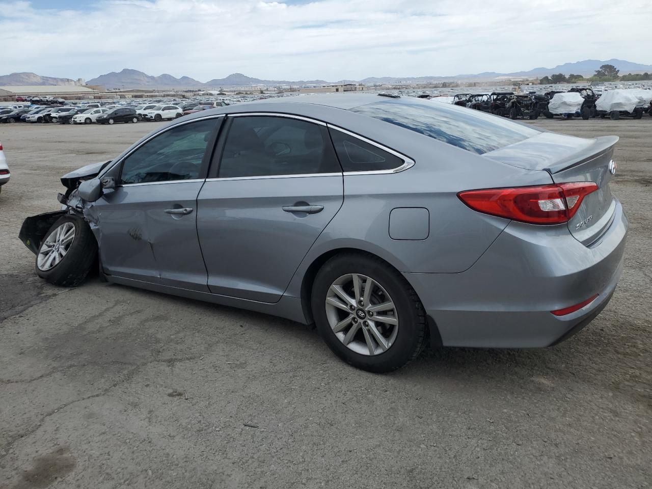 2016 Hyundai Sonata Se vin: 5NPE24AF7GH410060