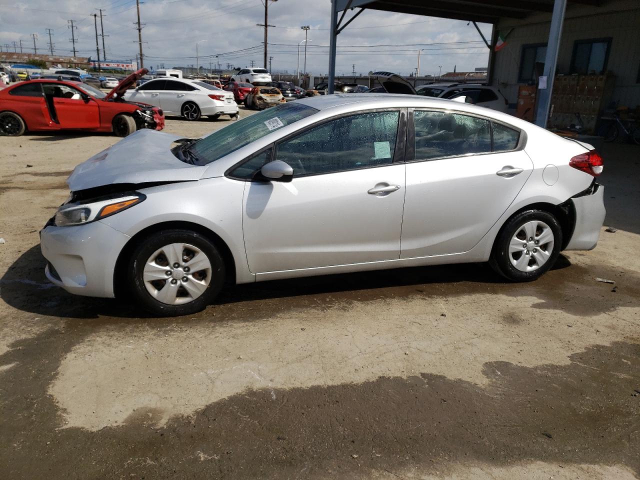 3KPFK4A76JE236605 2018 Kia Forte Lx