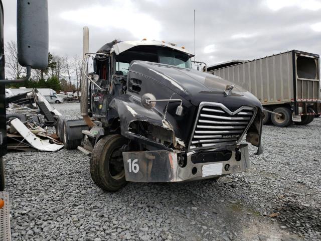 Lot #2485117948 2018 MACK 600 CXU600 salvage car