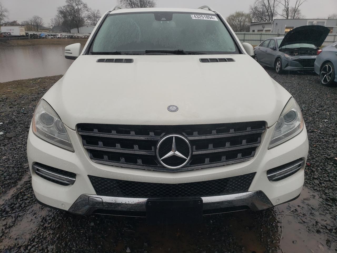 2012 Mercedes-Benz Ml 350 4Matic vin: 4JGDA5HB1CA058372