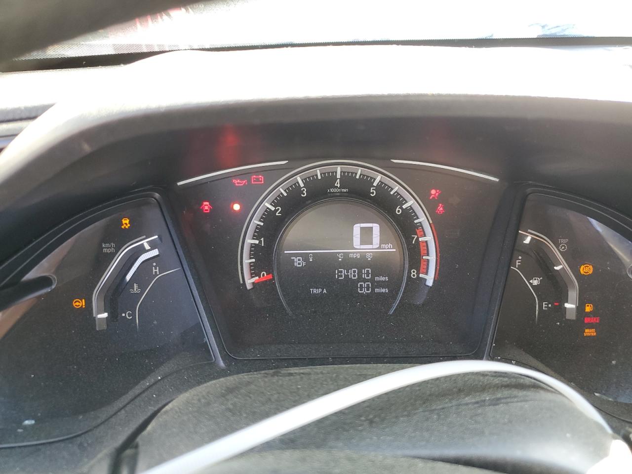 19XFC2F59JE029988 2018 Honda Civic Lx