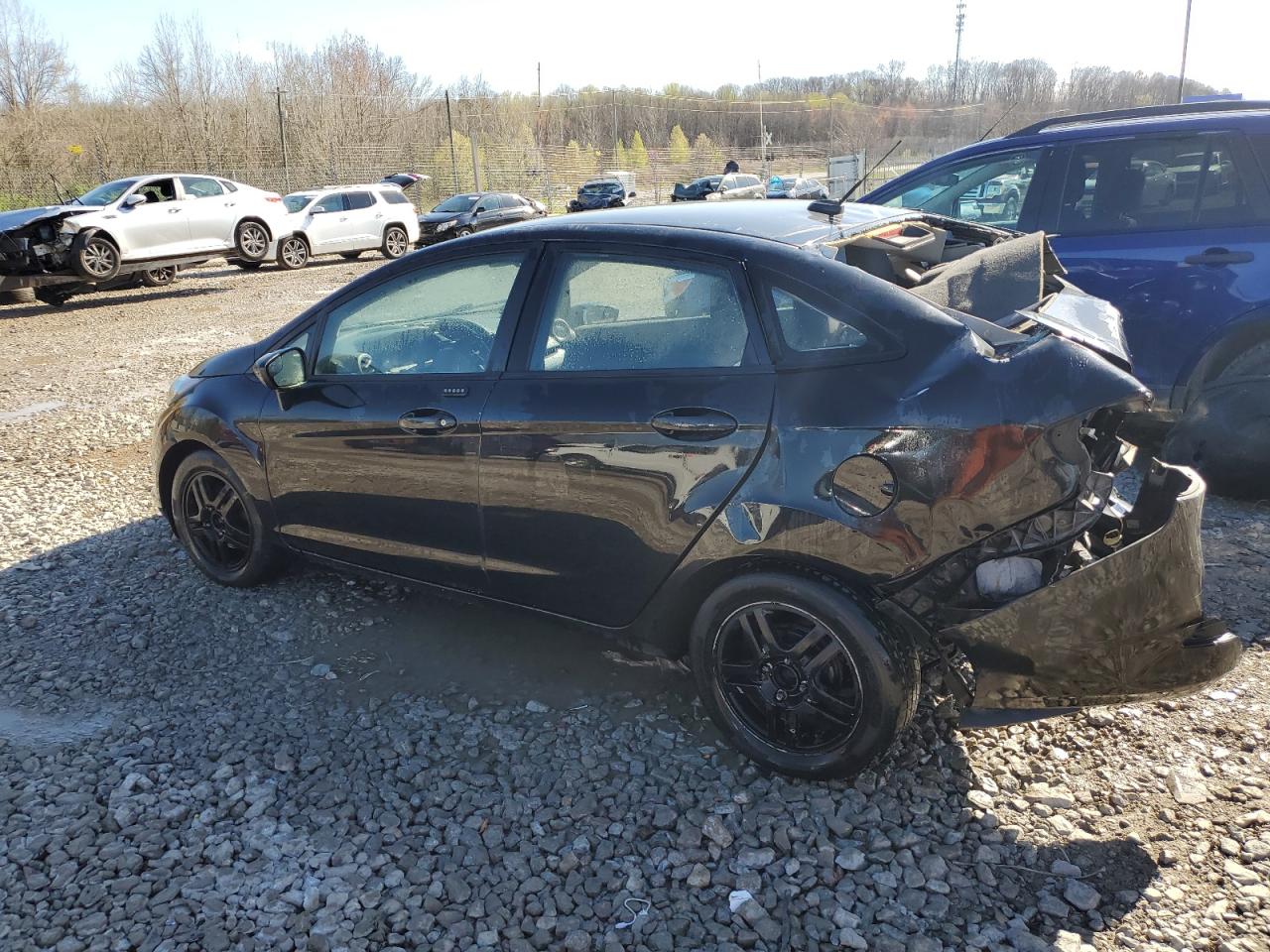 2014 Ford Fiesta S vin: 3FADP4AJXEM103450